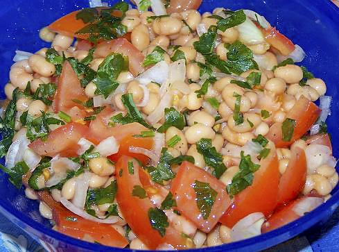 Салат с белой фасолью (Witte Bonen Salade)