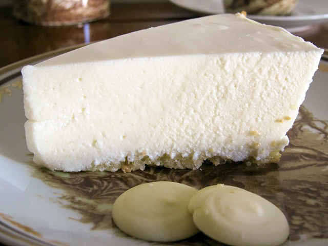 Творожный торт с белым шоколадом без выпекания