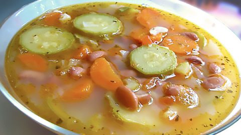 Итальянский фасолевый суп