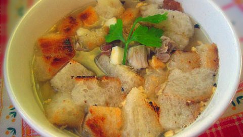 Суп с курицей и ветчиной (Sopa de picadillo)