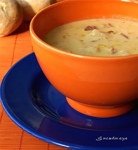 Густой зимний суп с кукурузой и беконом