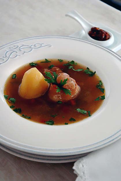 Йеменский суп из телячьих ножек (Marak Regel)