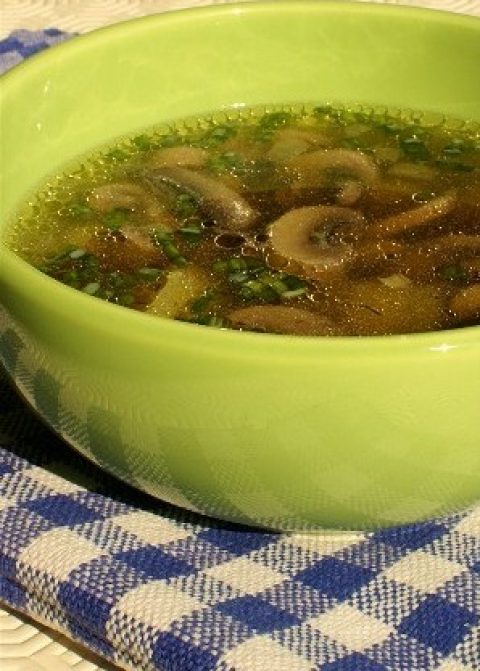 Ароматный грибной суп