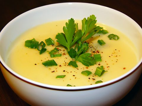 Сливочный суп-пюре из корня сельдерея