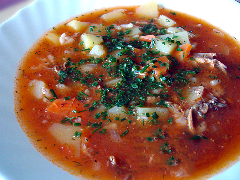 Суп из кильки в томатном соусе