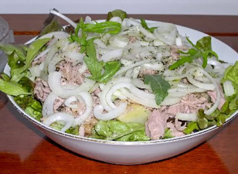 Тосканский салат с тунцом