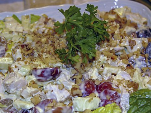 Вальдорфский салат с курицей (Waldorf Chicken Salad)
