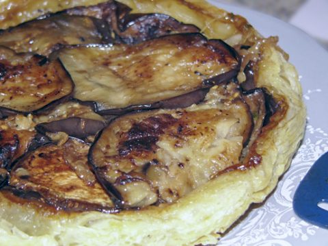 Перевернутый пирог с баклажанами (Tarte tatin aux aubergines)