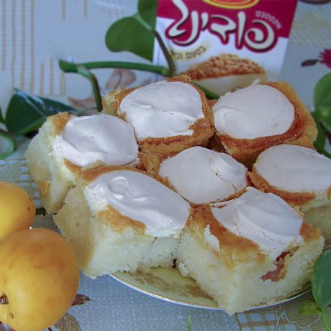 Абрикосовый (сливовый) пирог