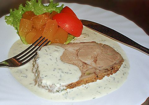 Соус из голубого сыра для мяса или птицы