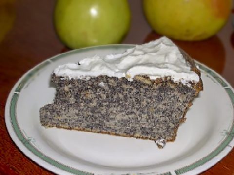 Венгерский яблочно-маковый торт (Almas Maktorta)